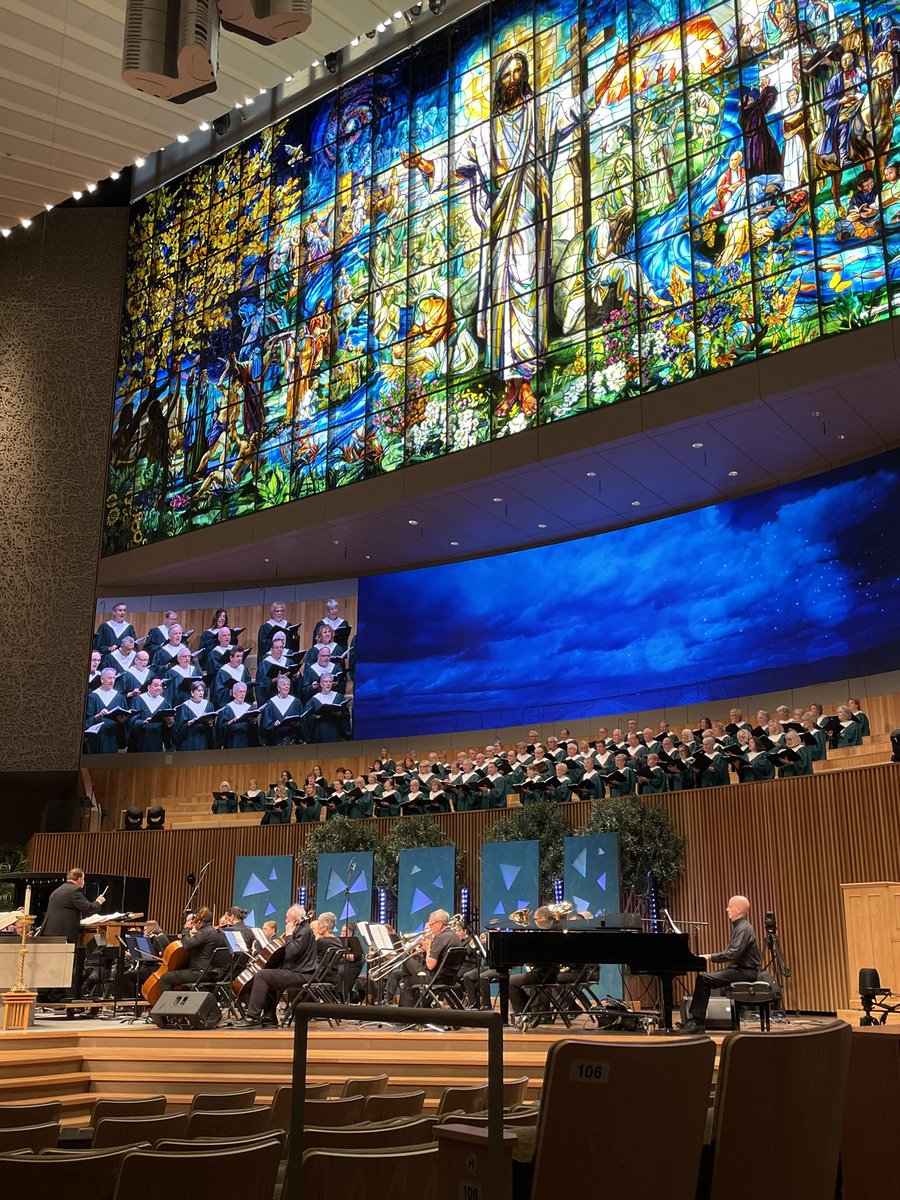 RevHeatherDorr's tweet photo. 15 minutes of sacred music for our weary souls 😭 #thanksbetogod #ShareChurchLI https://t.co/aoOvjnr5au