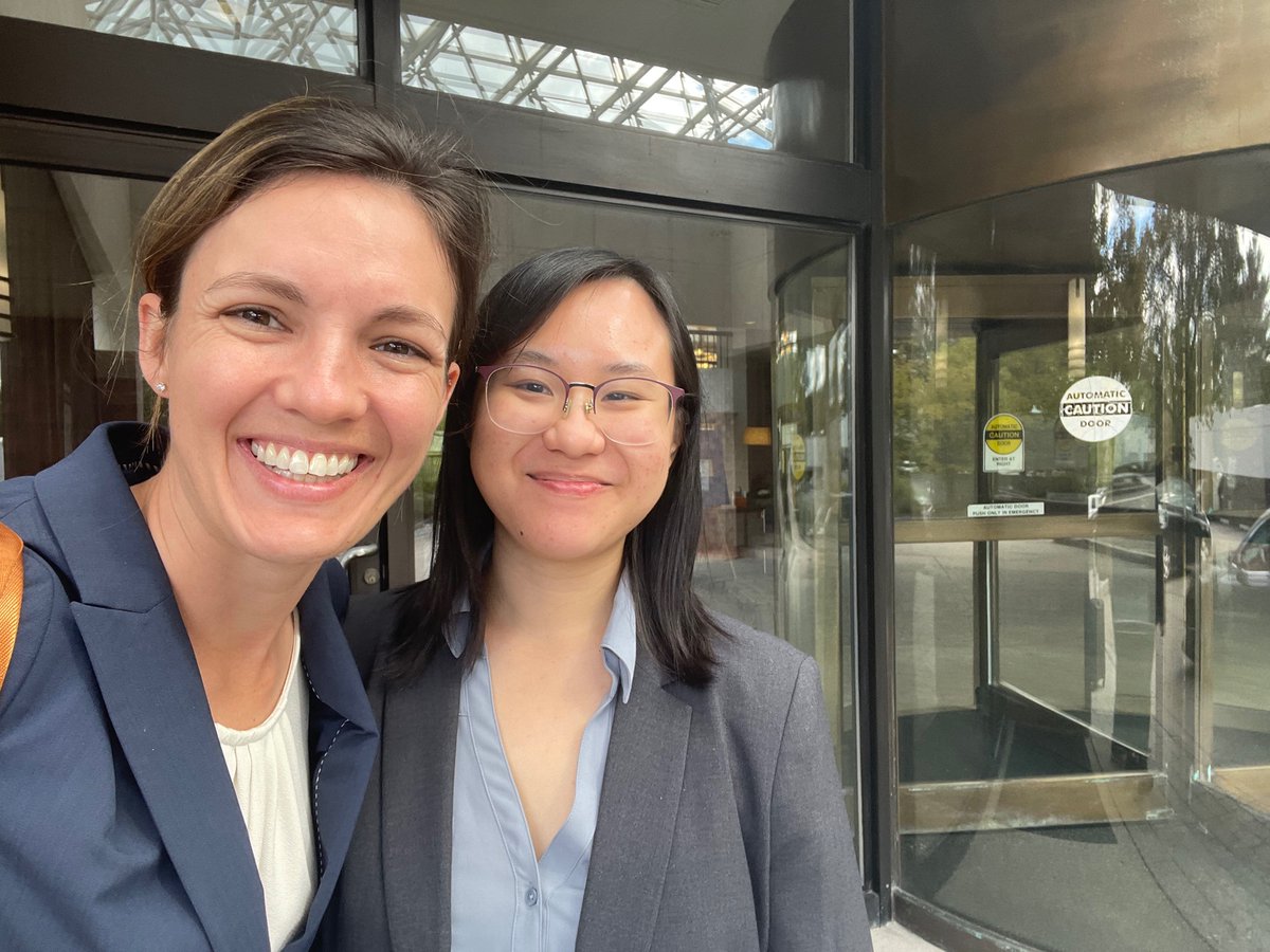 AndreaSikora's tweet photo. Unplanned highlight to a trip to Boston was meeting up with @hlin1107 completing her PGY2 in CC this year after @UGAPharmacy @AU_UGAPharmRes #TwitteRx who spoke on phenytoin dosing using @kkeats_ work #PharmICU 
Just love that kind of thing. https://t.co/ZYuLd9NhYK