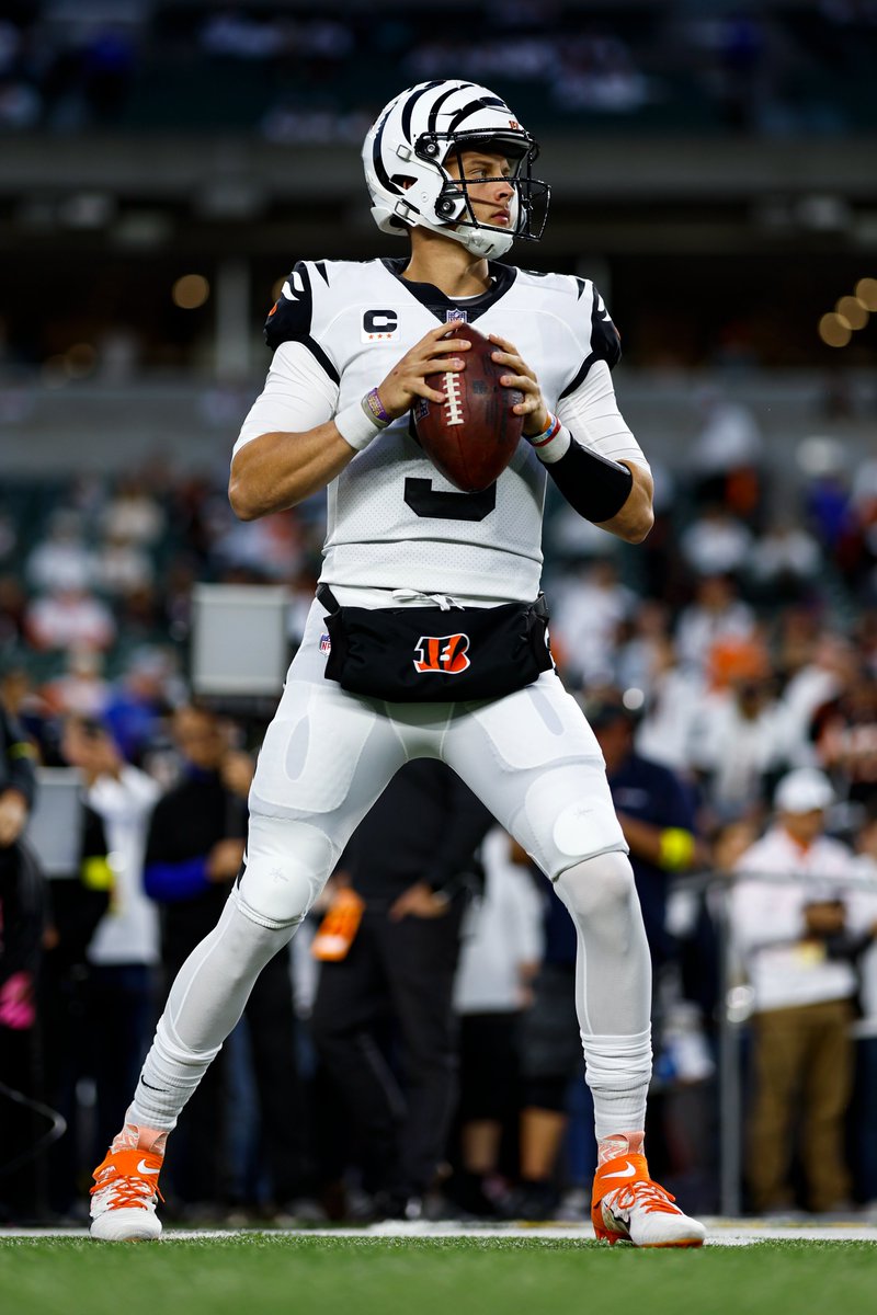 NFL's tweet photo. Joe Brr 🥶

#MIAvsCIN -- 8:15pm ET on Prime Video
Also available on NFL+ https://t.co/fK7vaWAizI https://t.co/iPNXSGJHs7