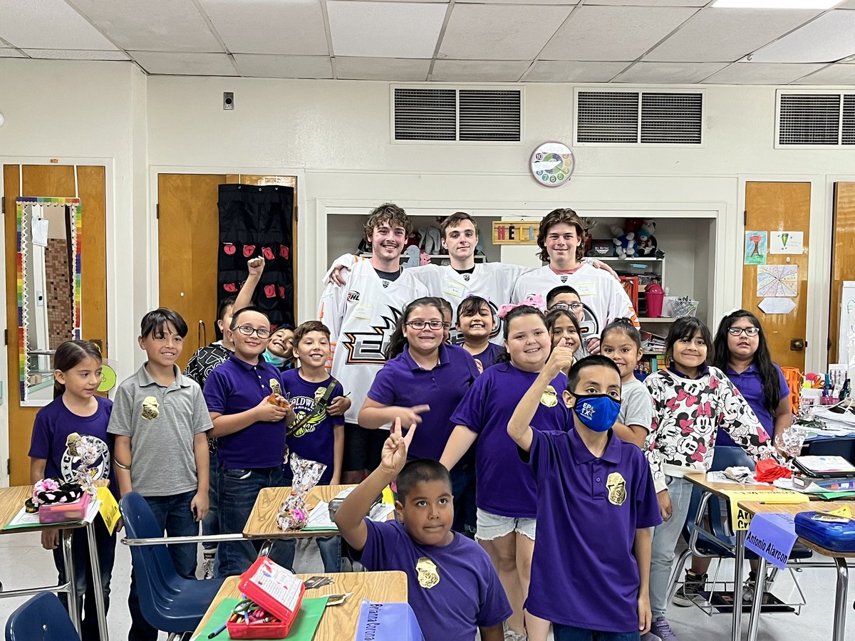 Rhinos_Na3hl's tweet photo. This afternoon, Landon, Jesse, and Jonathan got to hang out at Coldwell Elementary School! ✏️ Thanks for having us, Warhawks! 🦅 https://t.co/VoUtYbg0wl