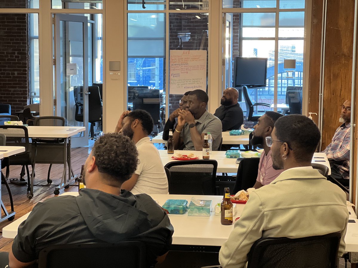 Charles King tweet media