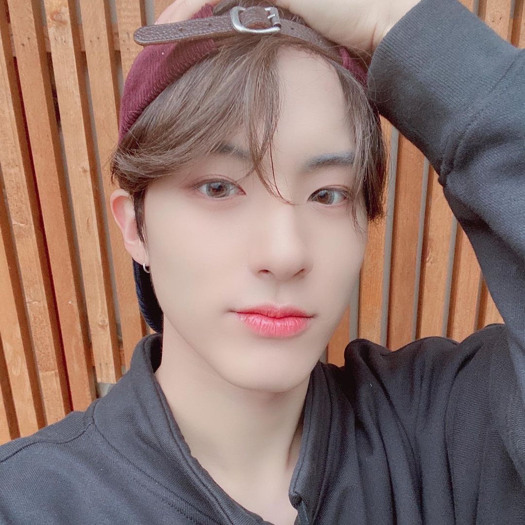 dearjuyo_'s tweet photo. my favorite eric sohn pictures

~ a thread ~ https://t.co/fyECxCgkNG