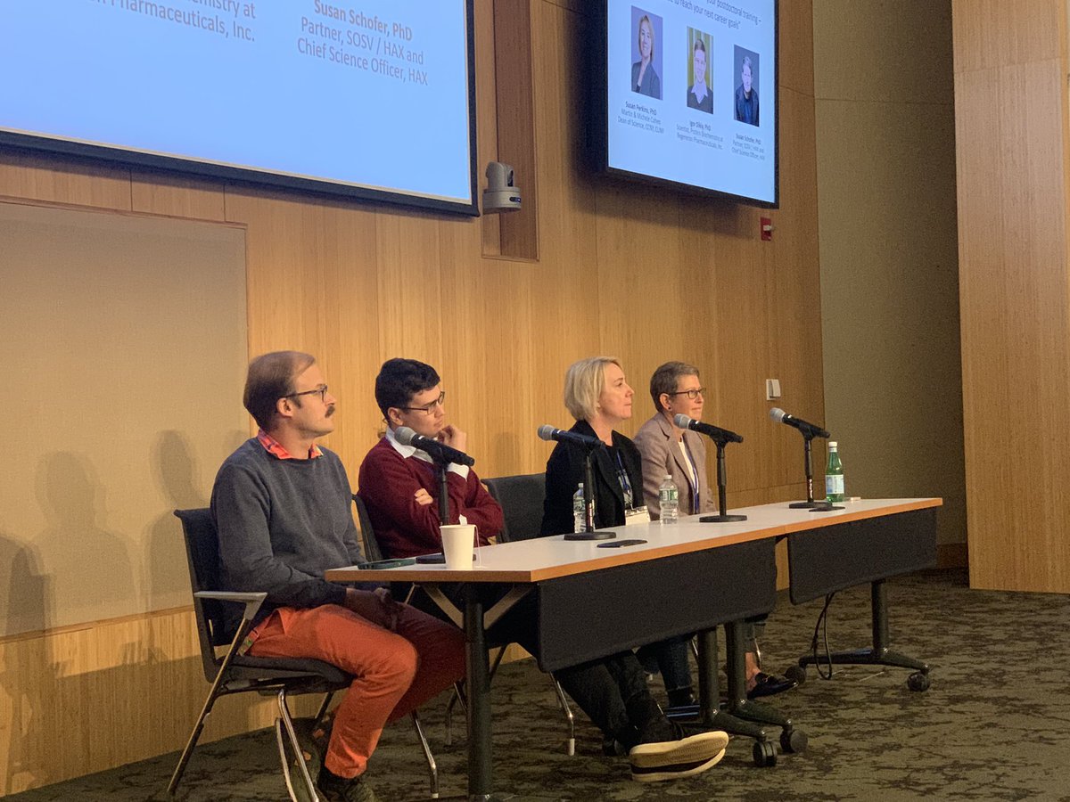 MirunaGTegla's tweet image. It was a true honor to organize the #CUNYPostdocRetreat. We had a full day of outstanding postdoc talks, an enlightening career panel with @NYCuratrix @DikiyChelovek @susjessschof, an info session with Drs. Furlong and Wesson, and a beyond-inspiring keynote address @drcarolmason