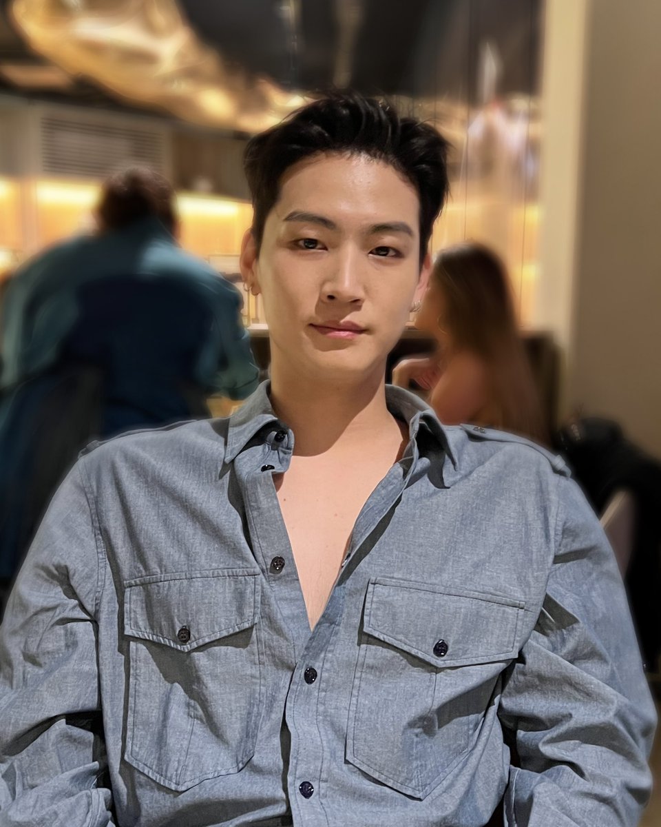 Lookkadeka's tweet photo. โอ้โห้ #GOT7 #재범 #JB #DEF #JAYBDEF @JAYBDEF___ #GOT7 @GOT7 https://t.co/phXLWj6pwg
