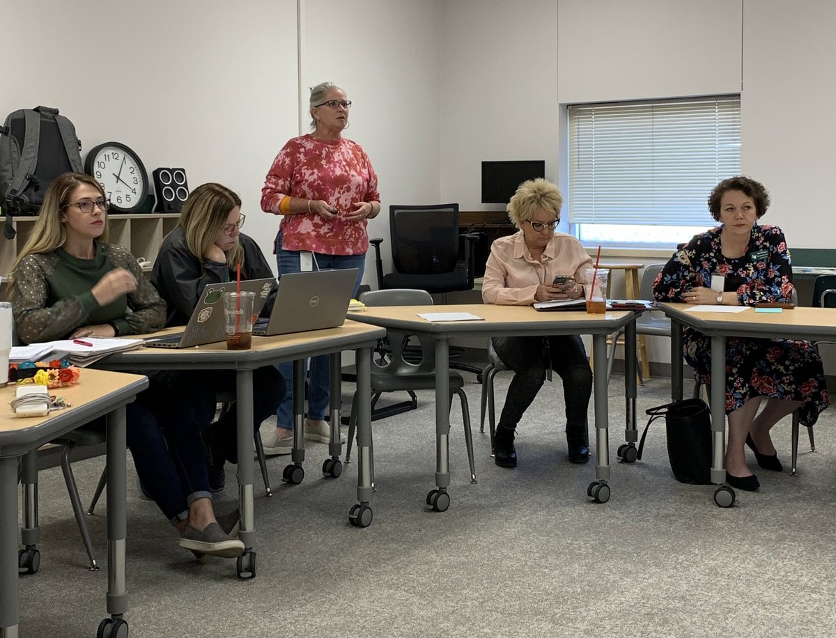 kayliewebby's tweet photo. Growth Meeting at @MCLACreek! 
Interventionists and Sped Teachers are KILLING it with student support 👏👏👏👏 https://t.co/Mjt4DqVco2