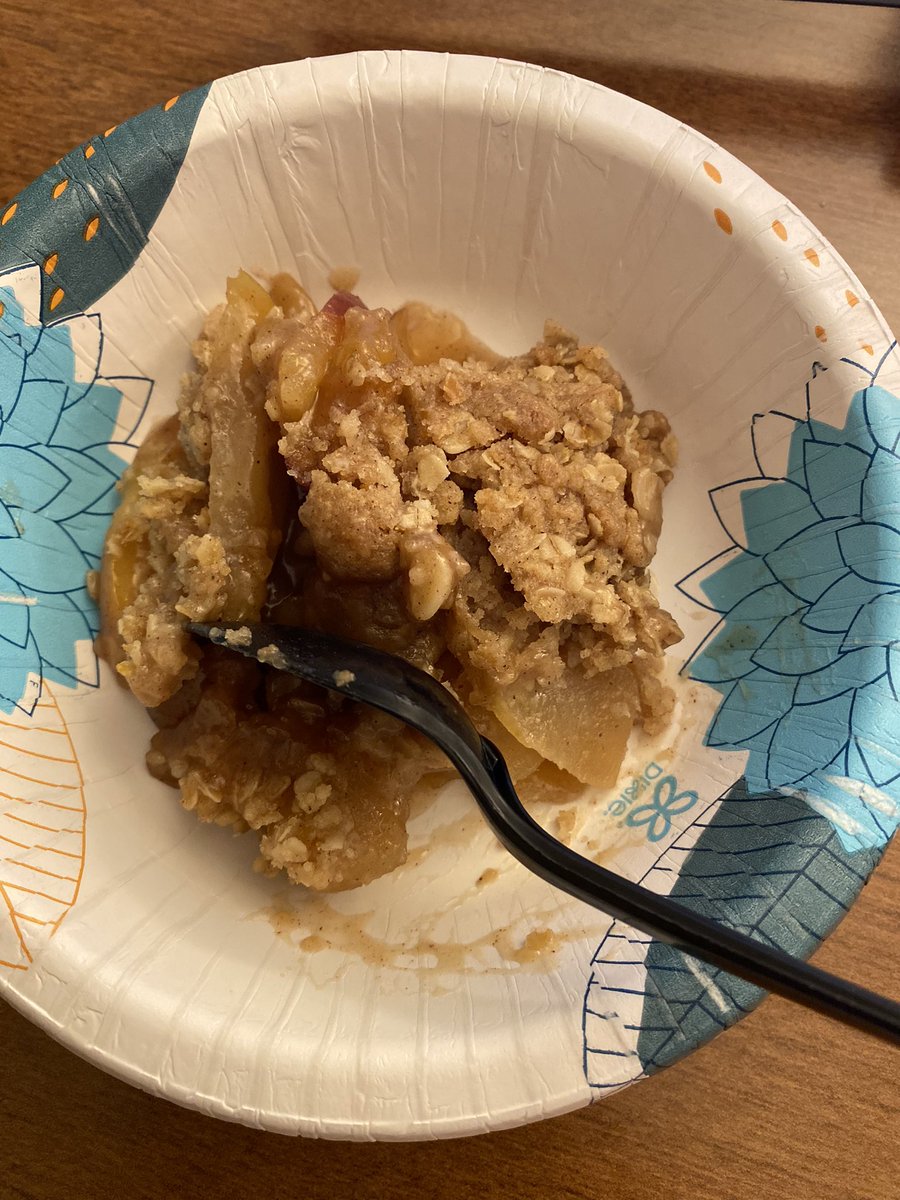 ExceptionalILS's tweet photo. Homemade apple crisp from Ms. Pam for teachers, Starlab fun for i-Grad middle schoolers, and collaboration of i-Grad and ACE Lit teachers in writing workshops to support student success! #ACTIVElymakingadifference  @i_GradVirtual @CherokeeSchools https://t.co/gGmZwCkBoP