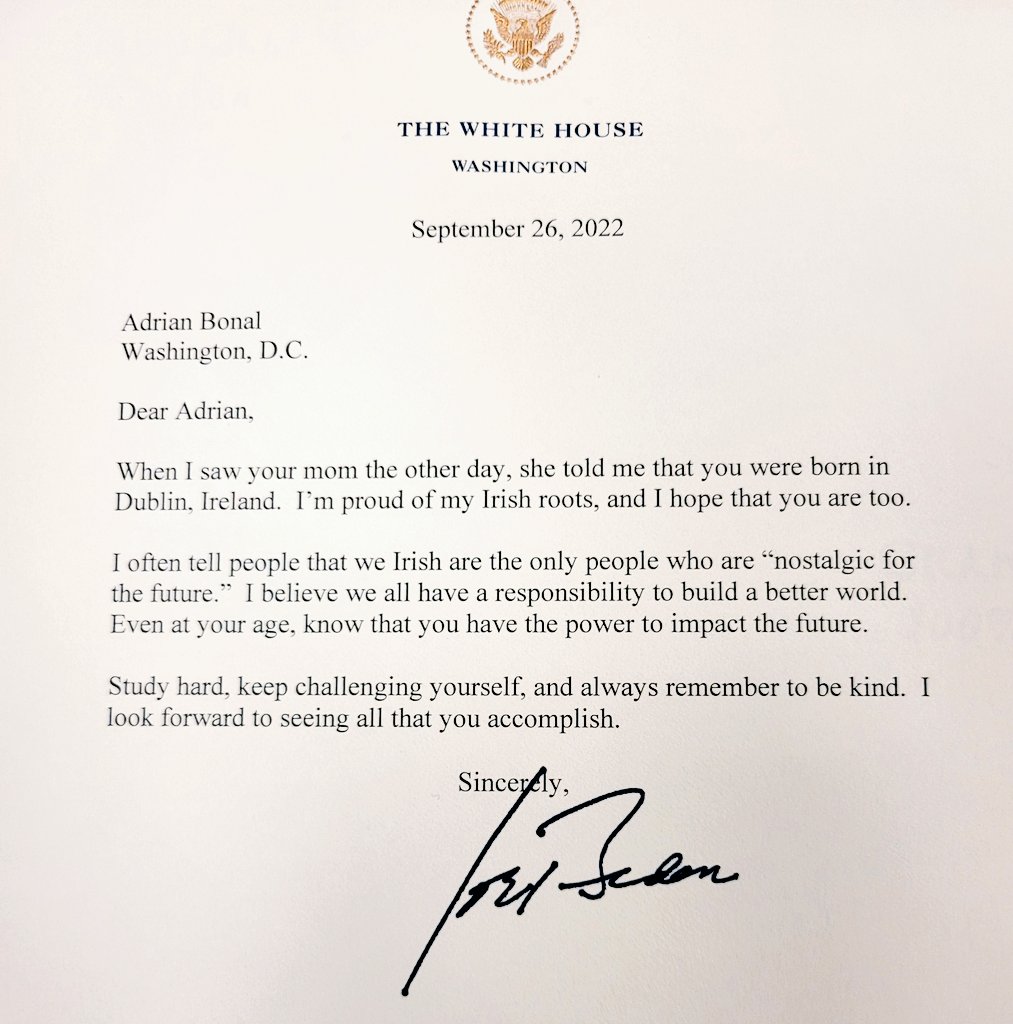 When I met @POTUS the other day at @WhiteHouse, I briefly mentioned the fact that my son also had an Irish connection. ☘️ Today, this amazing letter arrived in the post! Son is now over the moon... 🇮🇪🇺🇸🇫🇷