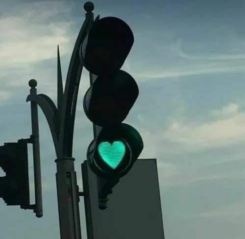 irishgalindo's tweet photo. Adelante al “Amor lleno de Bondad” y a la “Esperanza”… 💚♾️ #Amor #Bondad #Esperanza #Infinito #ArcoIris https://t.co/np7Qdp4XVq