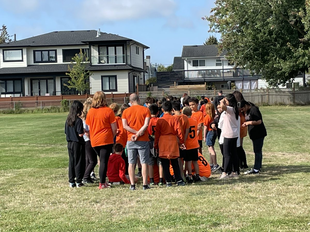 LadnerElemSchool tweet media