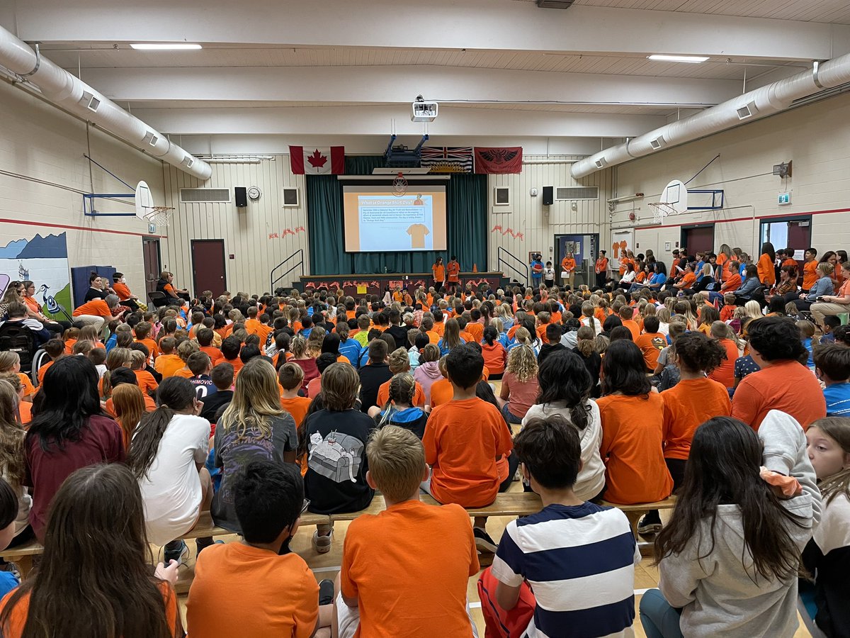 LadnerElemSchool tweet media