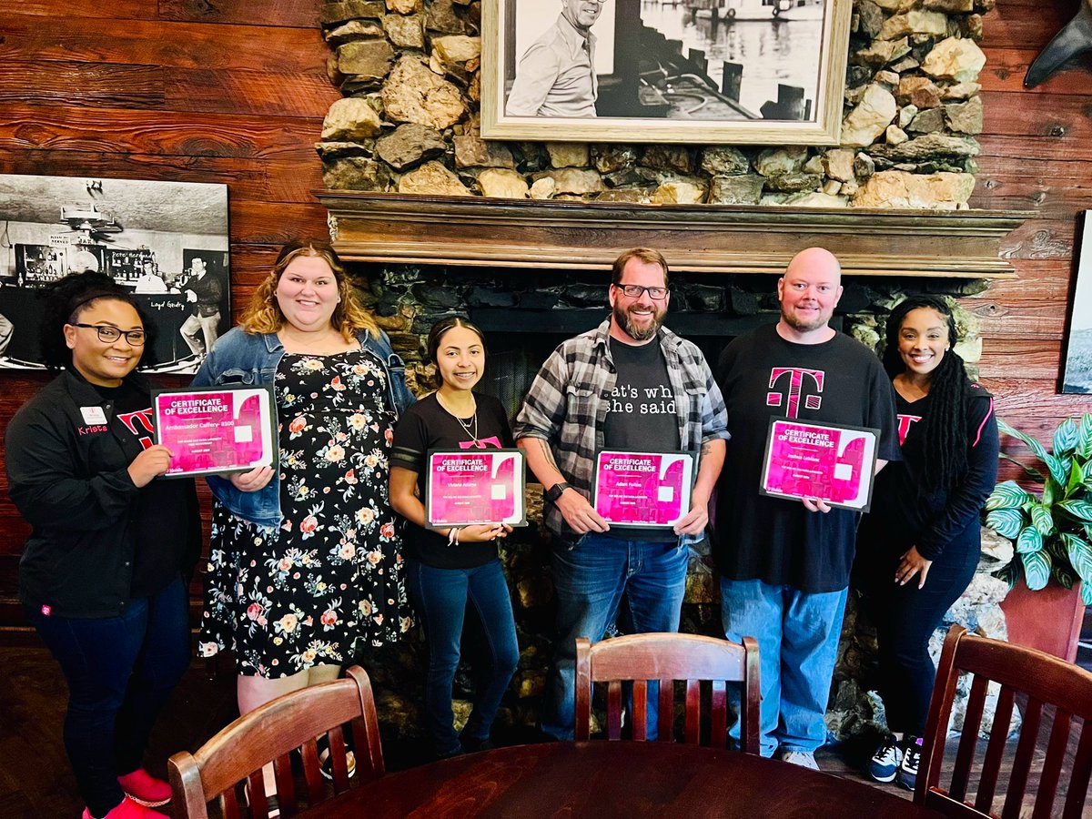 Celebrating the Top Performers of SMRA Lafayette . I appreciate each of you for going above and beyond !#LafayetteLegends #BetonUs @krista_lafrance @mrsclynn @yes_i_cantu