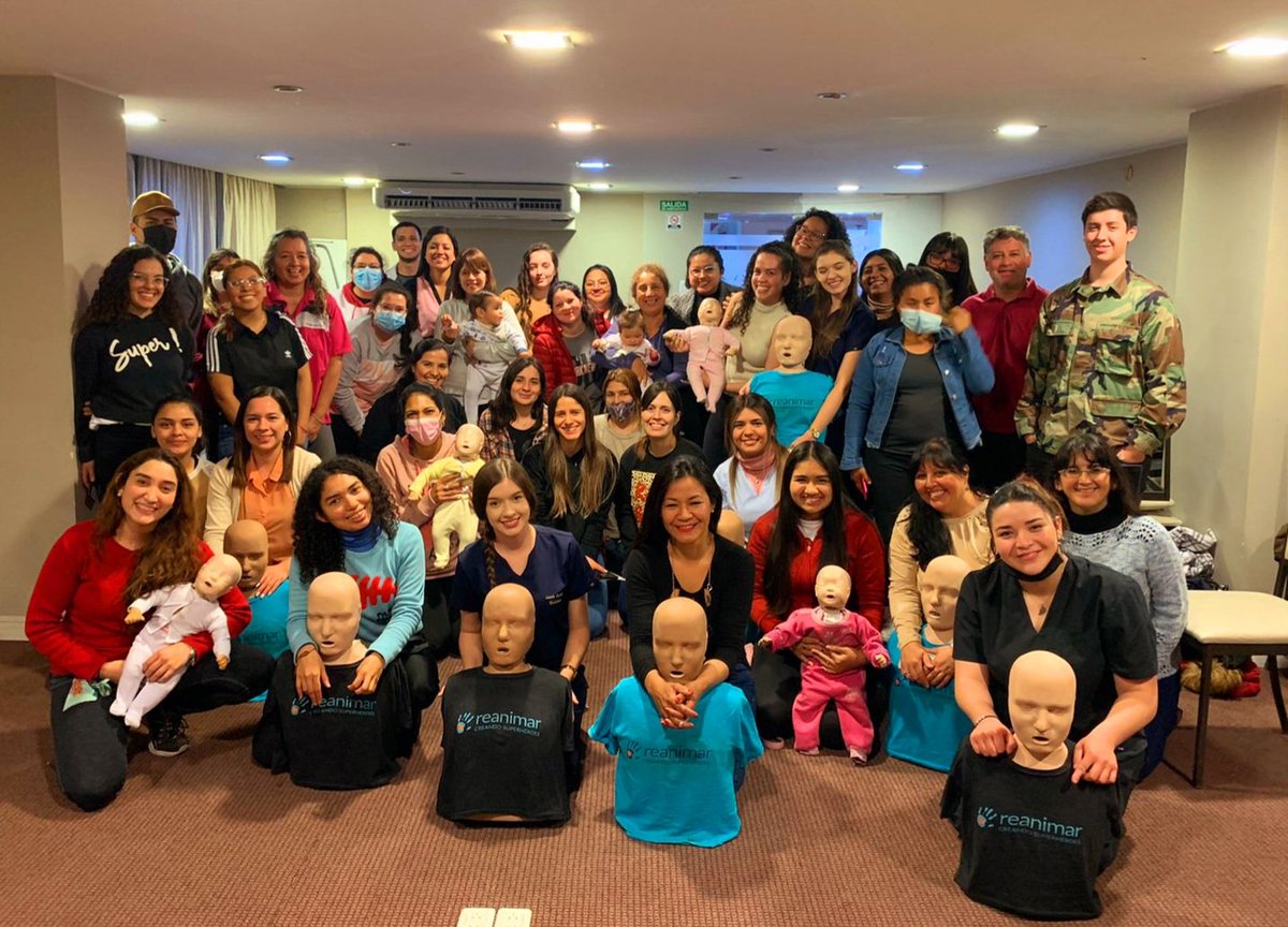 Agradecemos a los asistentes del curso de RCP y Primeros Auxilios de hoy Jueves en La Rioja.¿Participaste? Compartí la foto grupal y contanos que te pareció. ¿Te lo perdiste? Podes tomar la version grabada con certificado en nuestra plataforma tocando aca reanimar.com.ar/virtual