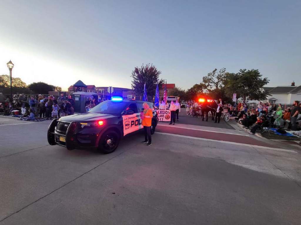 La Crosse Police on Twitter "2022 Torchlight Parade is underway. https