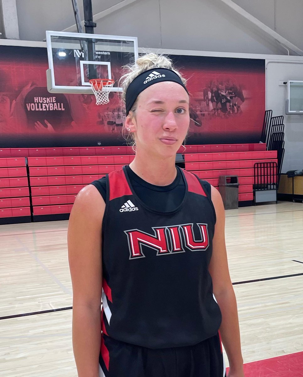NIU Women's Basketball (@gohuskieswbb) on Twitter photo 