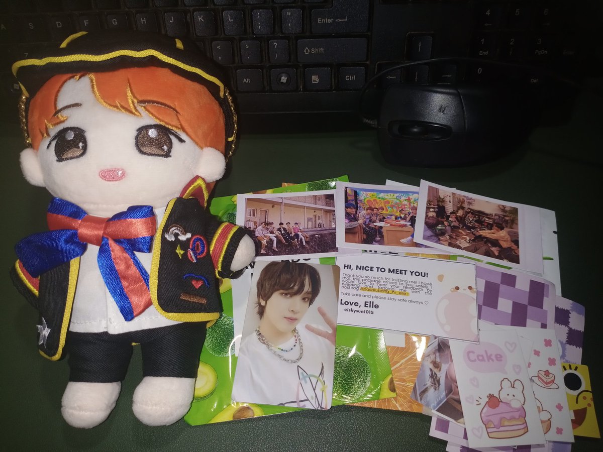 epiphany1101's tweet photo. #epiphanymails

Thank you again po @iskysun1015 !!😊🙏💚💚

#pasalubong_ni_elle #nct #nctdream #huangrenjun #renjun #mfal #myfirstandlast https://t.co/pmfNRZX3hb