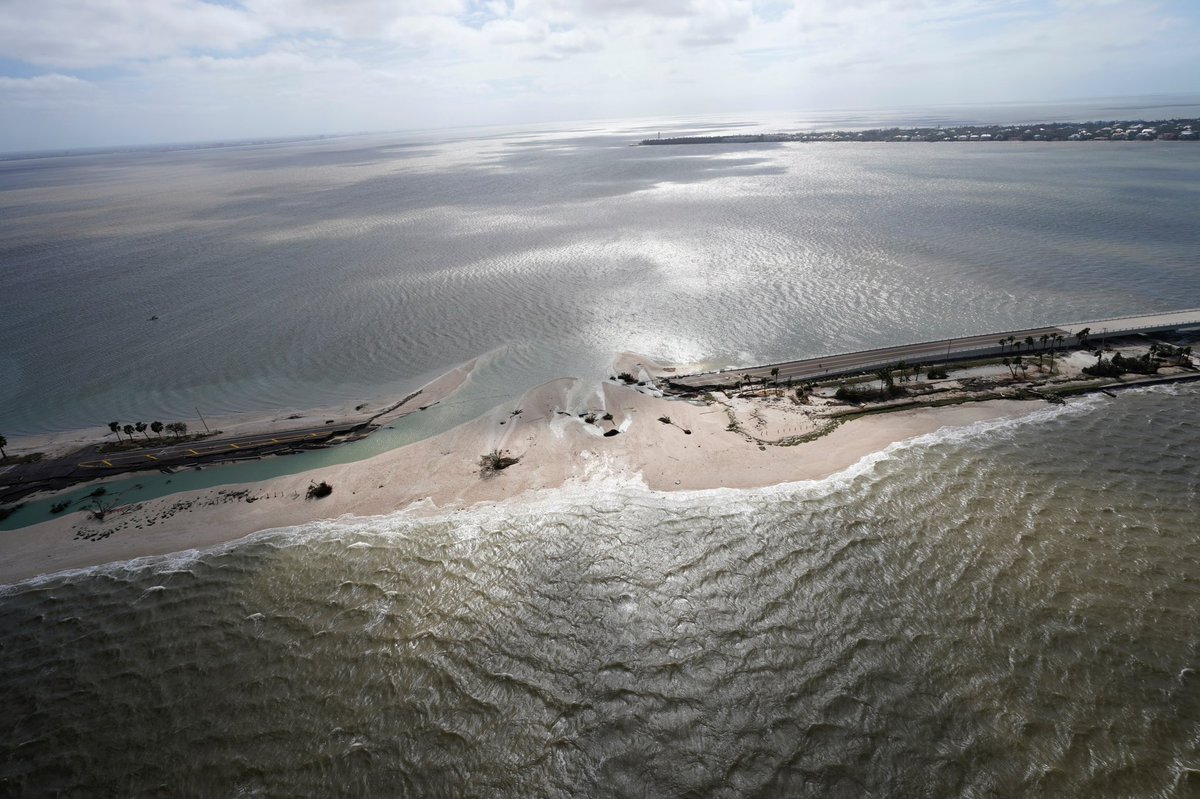 CBSNews's tweet photo. The destruction that Hurricane Ian caused when it hit Sanibel Island was catastrophic, with damage so severe that the island has been cut off from Florida's mainland. https://t.co/t5LGDEpZO0 https://t.co/UzOzuC4lE1