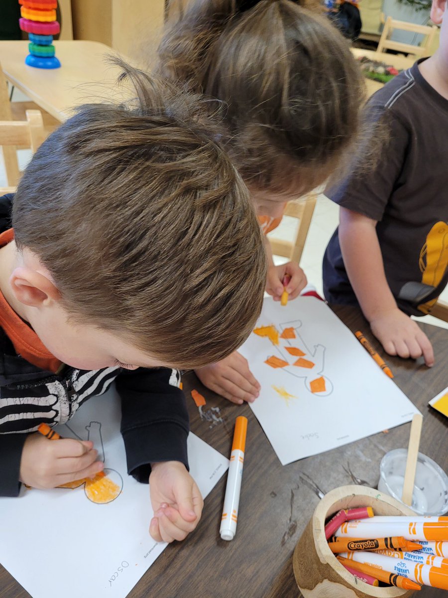 ssrcepreprimary's tweet photo. Our #NSPrePrimary class at CDS read "With Our Orange Hearts" and talked about what Truth and Reconciliation Day means. While working on multi-media art pieces the children were asked "How can we honour Indigenous people on Truth and Reconciliation Day?" https://t.co/Hi5gTX9xuQ