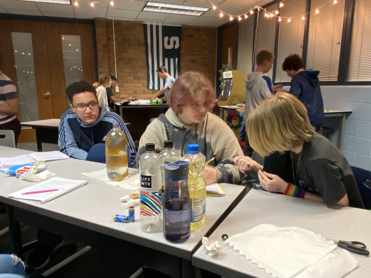 hansenmsms's tweet photo. Using the Engineering Design Process to create Spotted Lanternfly traps and learn more about this invasive species that was recently found in SE Michigan. #msmsSTEM #environmentalSTEM @msms_sailors https://t.co/dbPsyxIHnV