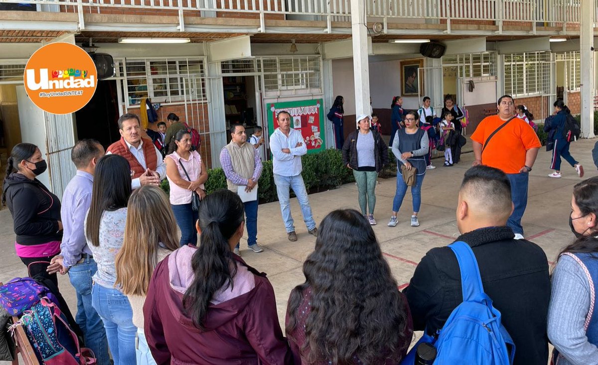 UnidadSNTE47's tweet photo. Hoy visitamos a nuestros compañeros jubilados, docentes activos y trabajadores de la educación de la región sur del Estado, con el fin de conocer sus necesidades y tener ese acercamiento de amigos. #Unidad #SNTE 
#SoyUnidadSNTE47 https://t.co/Bx6p0bk53F