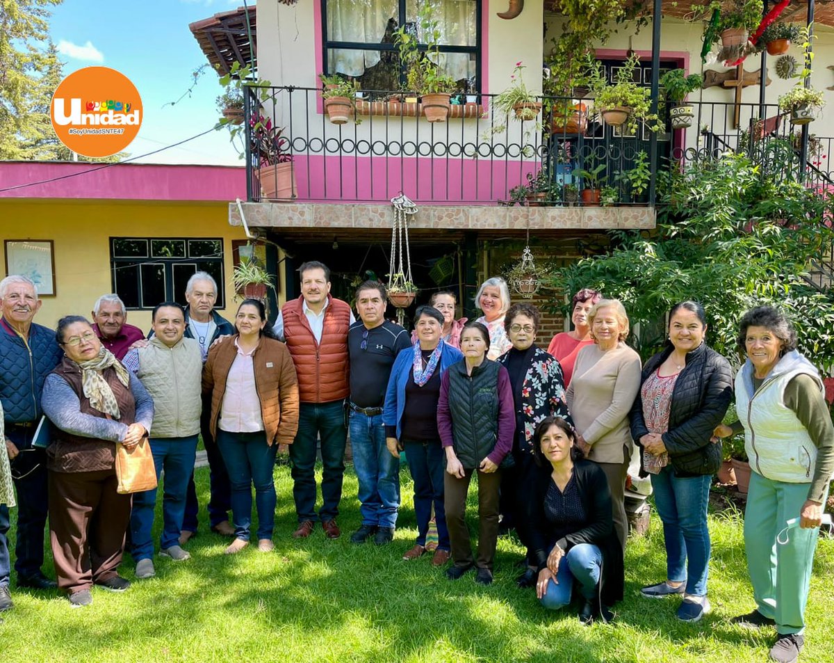 UnidadSNTE47's tweet photo. Hoy visitamos a nuestros compañeros jubilados, docentes activos y trabajadores de la educación de la región sur del Estado, con el fin de conocer sus necesidades y tener ese acercamiento de amigos. #Unidad #SNTE 
#SoyUnidadSNTE47 https://t.co/Bx6p0bk53F