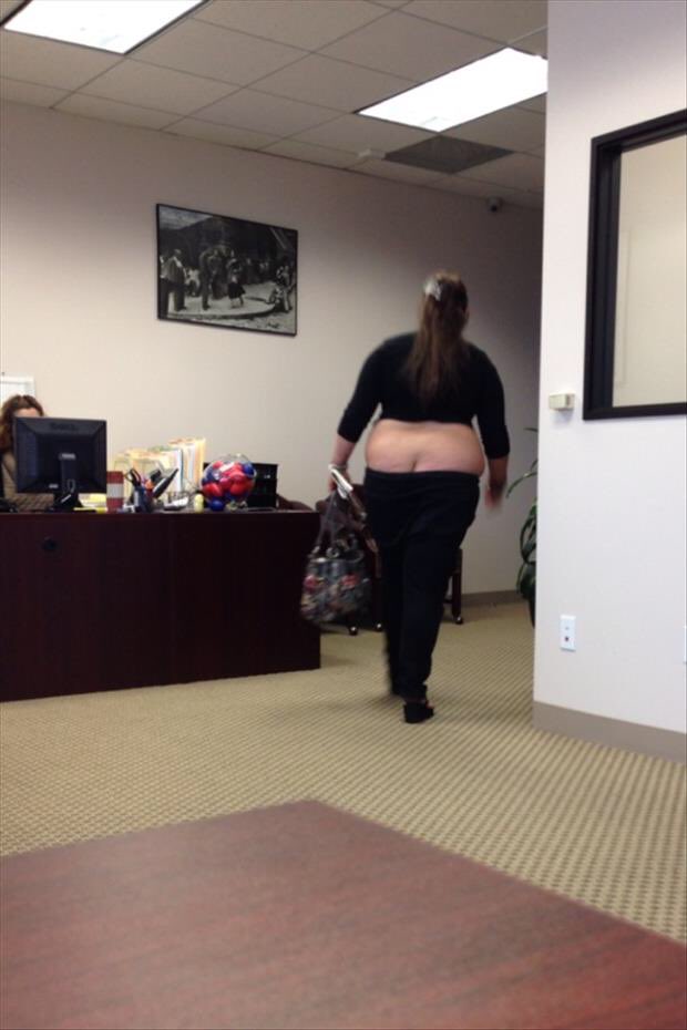 AdrianAssman's tweet image. She came in for a job interview dressed like this. 

The boss has been laughing for 2 straight hours.