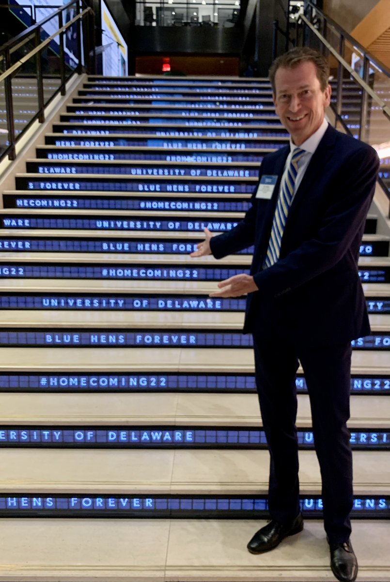 BruceWWeber's tweet photo. Great @UDelaware NYC alumni event focused on the Real Estate industry in sleek space in One Penn Plaza https://t.co/KXoV5EMD4f