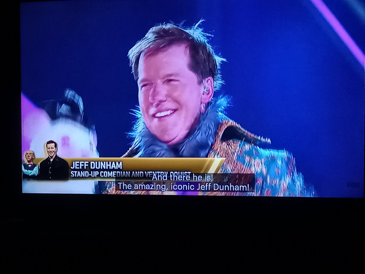 Animeguy300's tweet photo. #PiRatMask is @jeffdunham. #TheMaskedSinger https://t.co/poPG6dfvK4