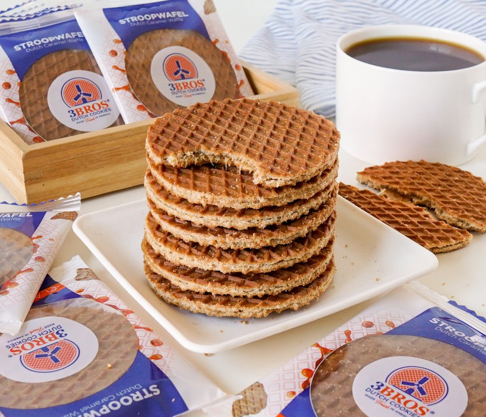 3BrosCookies's tweet photo. Celebrate World Stroopwafel Day!   == 15% OFF with code WORLDSTROOP22 ==
Because other planets don't have Stroopwafels :) - https://t.co/RoDQQwwiMs https://t.co/A1MzEAk7b1