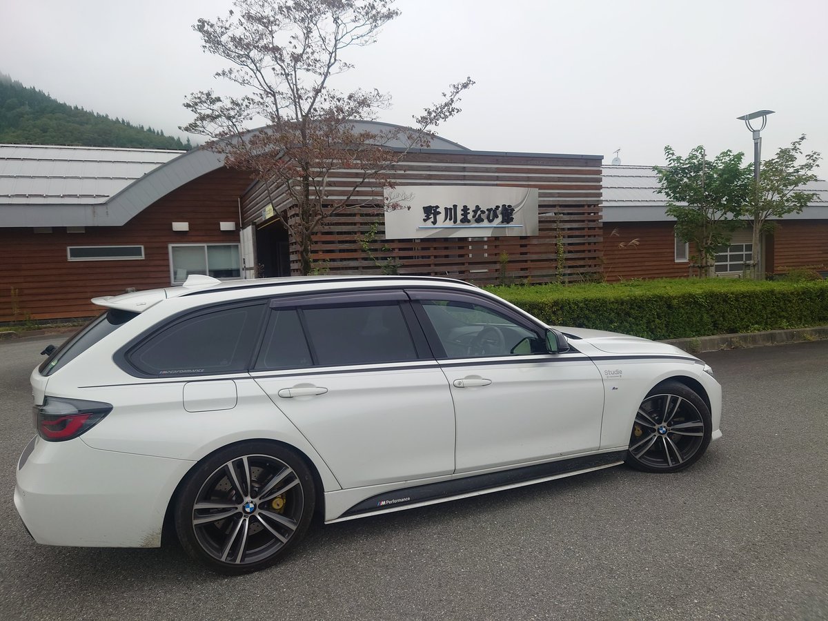 _a_kiyo's tweet photo. ながい百秋湖ボートツーリング｜BMW STAMP RALLY SUMMER 2022 https://t.co/sw8uUbJonZ #BMW #BMWjapan #BMW夏のスタンプラリー 　今日は山形から https://t.co/05rWDTMbvH