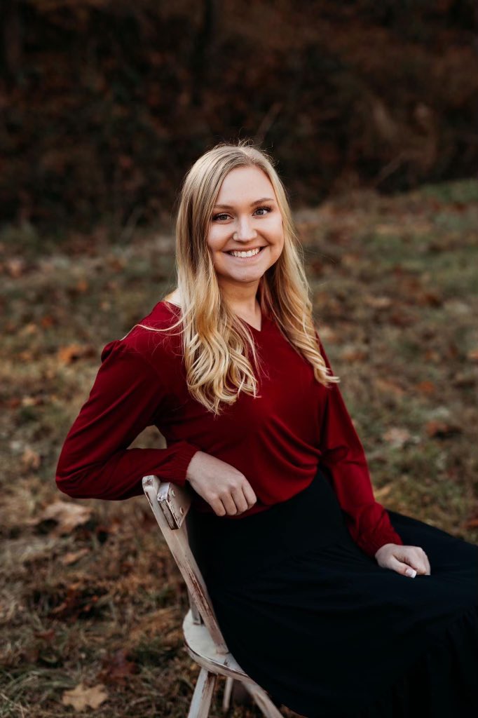 fieldsofgrace_'s tweet photo. Join us in welcoming our newest member of FOG. #GodsPerfectTime #FOG #southerngospel #music https://t.co/DjRGOHZCC6