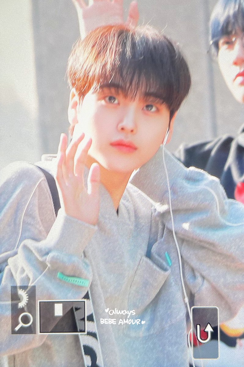 220930 👋🏻💕

#송형준 #형준 #크래비티 #CRAVITY