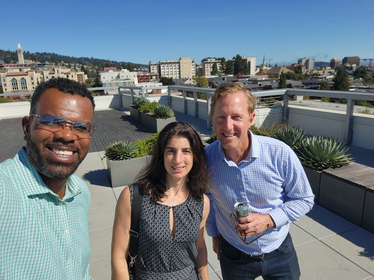 kjslaughter's tweet image. Thanks to Patrick Kennedy and his team at @City_Spaces for giving OED a tour of a recently completed project on Telegraph Ave. Our commercial districts would  not be as vibrant if not for the 22 projects you delivered in Berkeley.
#urbanism #EconomicDevelopment #berkeleyprojects