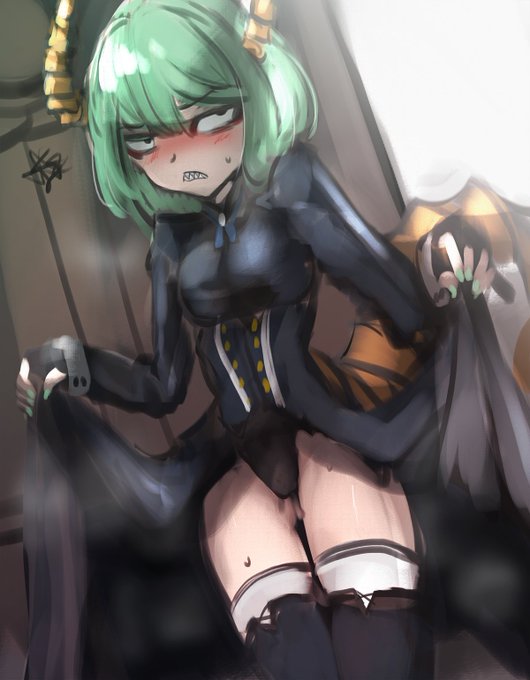 嫌だけど見せてくれるドラゴン娘 