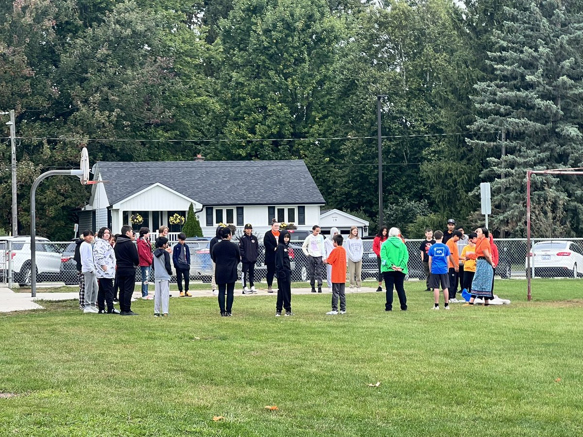 Christina Breen tweet media