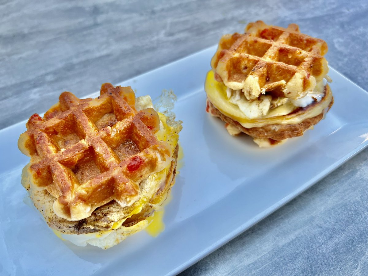 TavernaCostera's tweet photo. Strawberry Belgian Waffle Sliders. #FallBrunch https://t.co/2sat5D2DF8