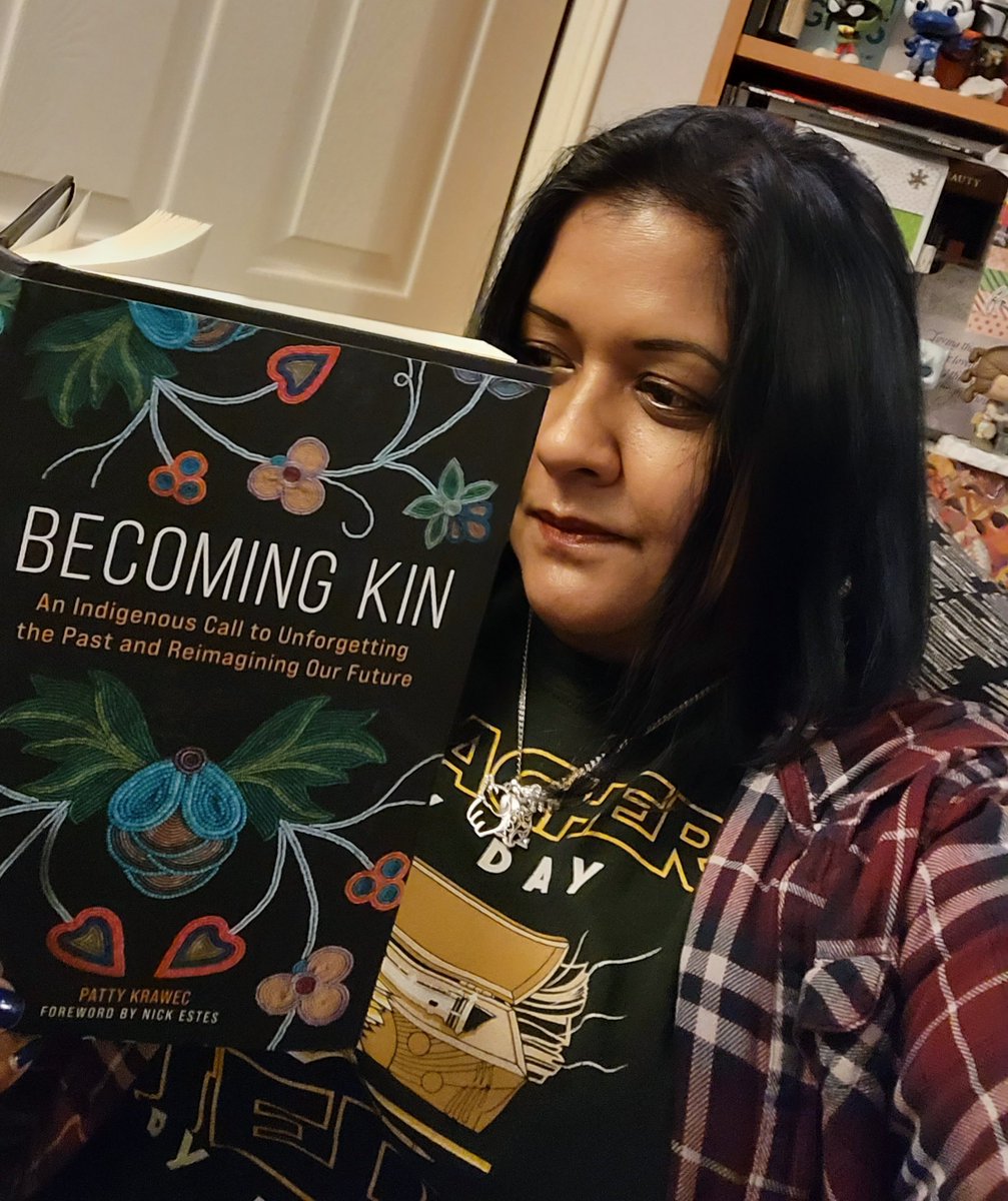 Look at me enjoying this fine workf by @gindaanis ! Get a copy today! Or tomorrow! Sold at fine bookstores everywhere.....but let's support the independent ones 😁 #BecomingKin