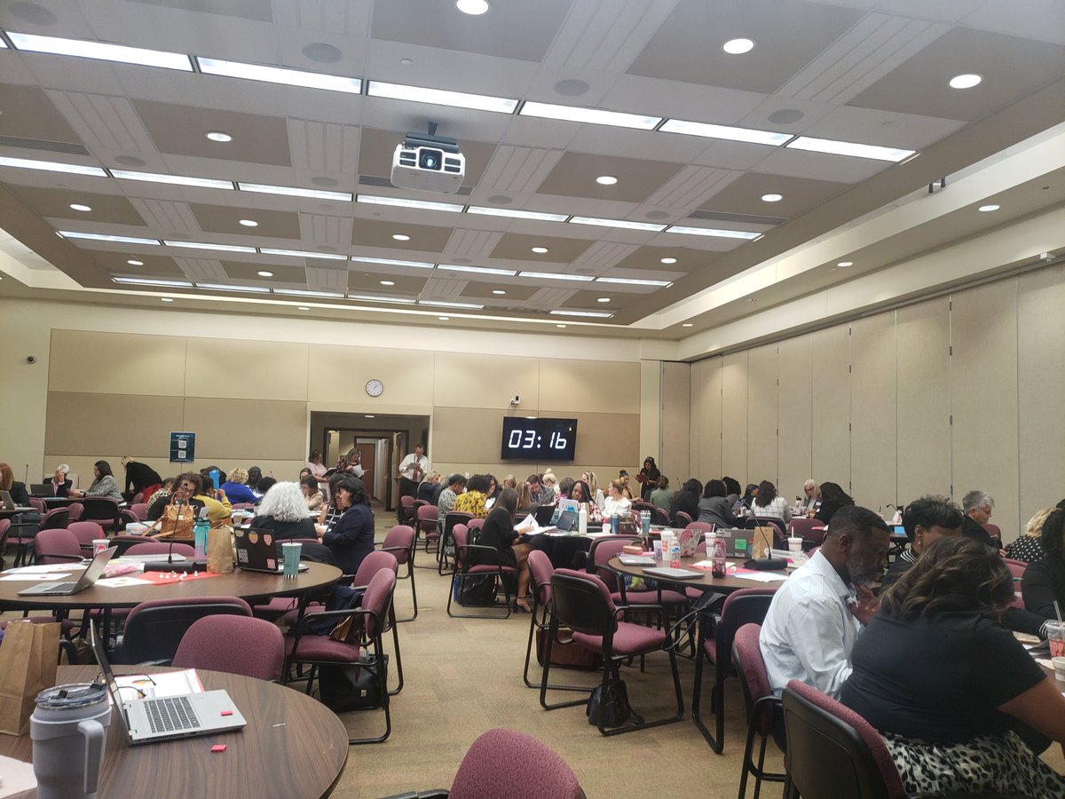 BeTheChange_NT's tweet photo. Enjoyed presenting with @Dr_Heimburger and @TaunaVaughn! Great conversations with AISD campus admin and insight on problem solving and the shift needed from memorization to reasoning &amp; strategies in order to build fact fluency!! #AISDILA @ArlingtonISD https://t.co/KA54NRwEdR
