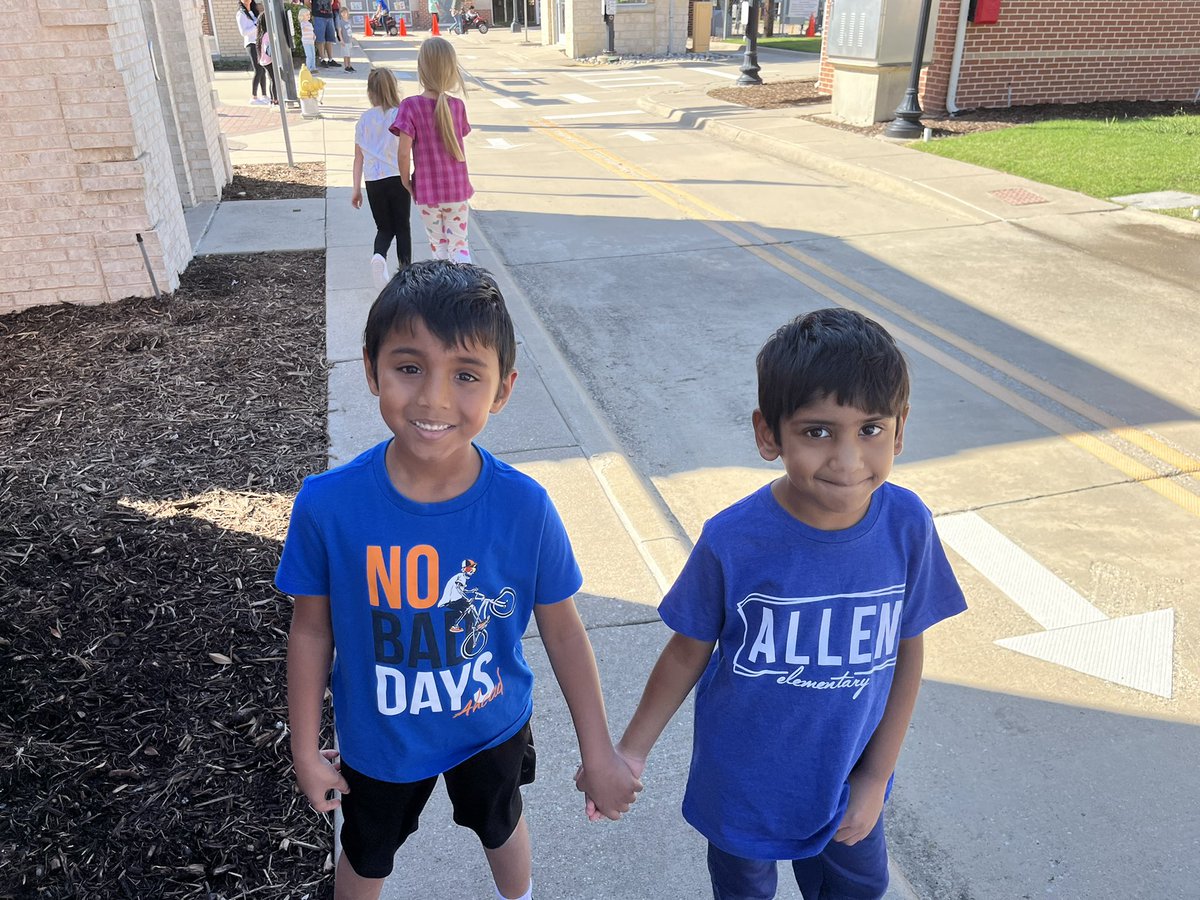 schoolwithstew's tweet photo. Thankful for the learning and fun we had at Safety Town during our fall field trip this week! My students are definitely not ready for their driver’s tests quite yet :) @allenelem https://t.co/zFpv3fkiqn