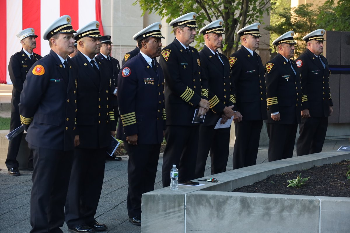 IFD_NEWS's tweet photo. #IFD Firefighters attend the #PFFUI Fallen Firefighters Annual Remembrance, to show support for fallen brother Firefighter Gerald George, who died in the line of duty in 2021. #NeverForget https://t.co/aWf6I6779V