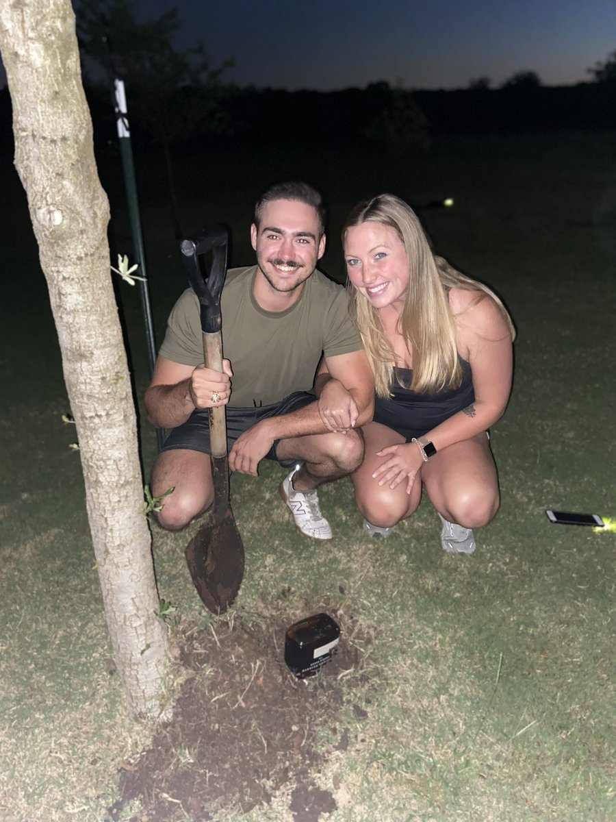 Jane Braddock tweet media