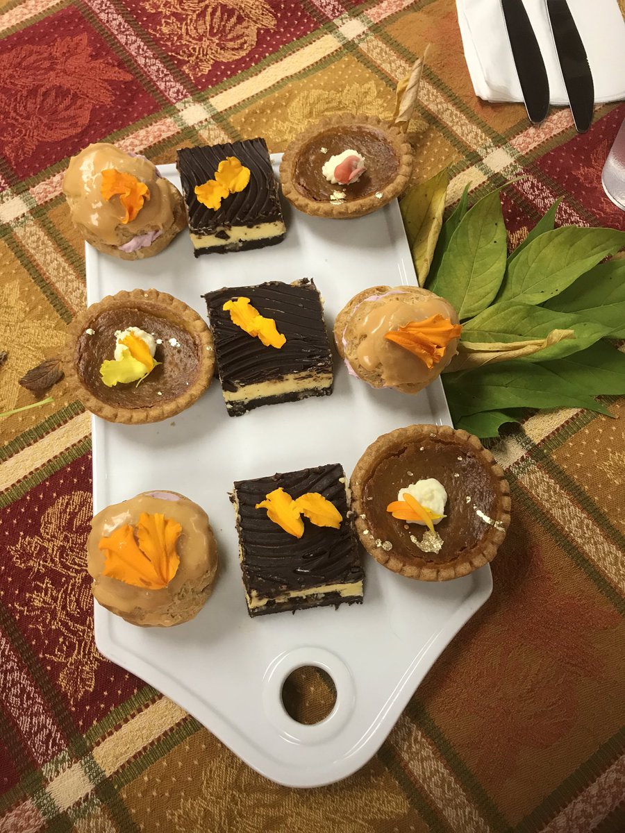 Anne Kromm tweet media