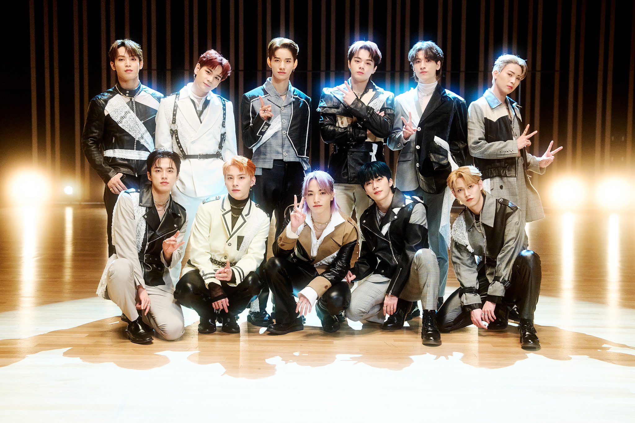 JO1 まとめ売り G0I7D59bUAM-Boa.jpg