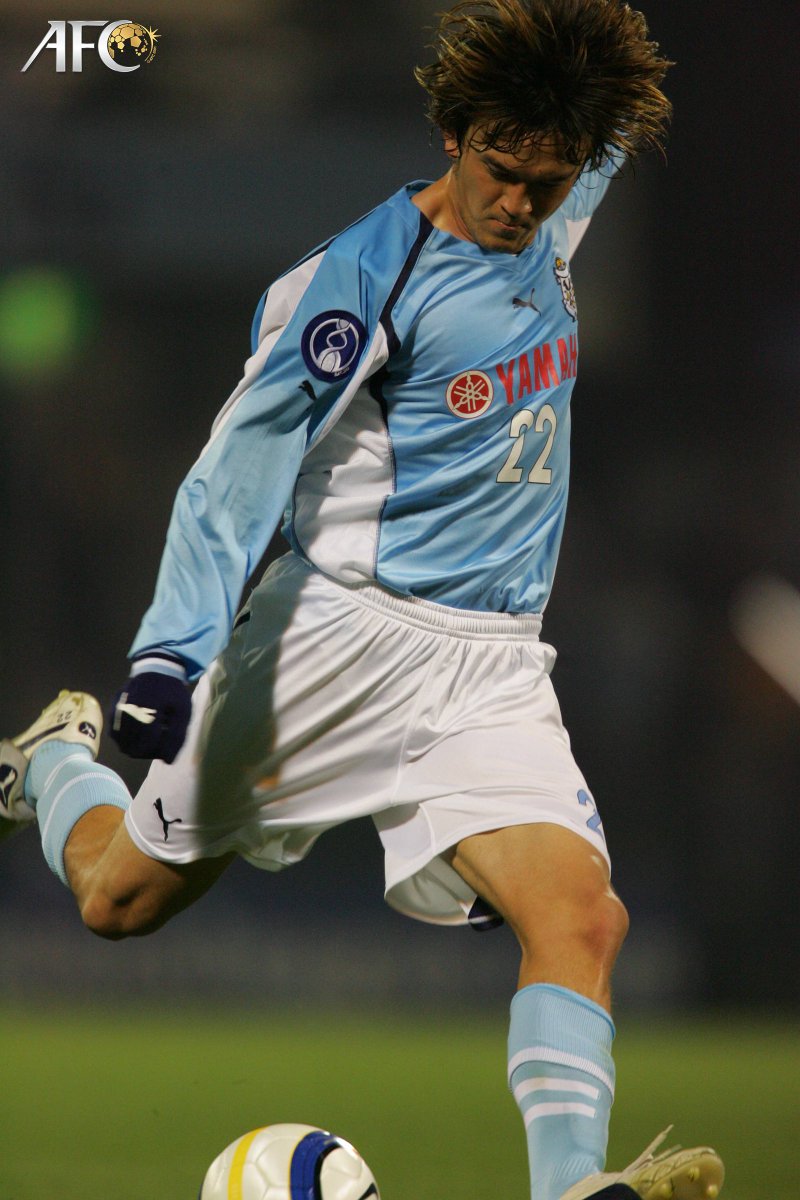 TheAFCCL_jp's tweet photo. #ACL2005 https://t.co/ErFZk2ap3u
