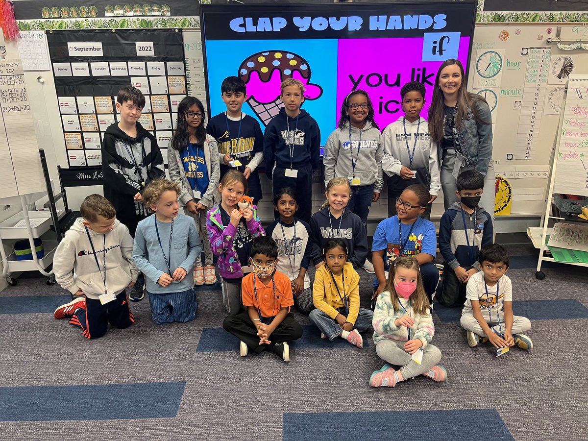 misslarocca2's tweet photo. Wolf Packs are back! I got the coolest crew! #wasswolves #imawesome https://t.co/m0lbXuhSyb