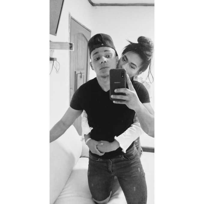 Estar contigo es lo mejor bb https://t.co/GTE2a1xsWk<a href="/tag/nuevafotodeperfil"class="tags"><span>#nuevafotodeperfil</span></a>