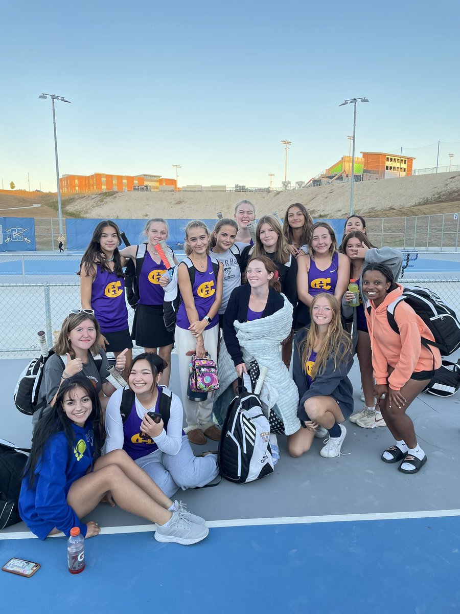Secured the 8-1 victory over Jeff City in our final regular season match! Kewps move to 14-2 #StatementYear49