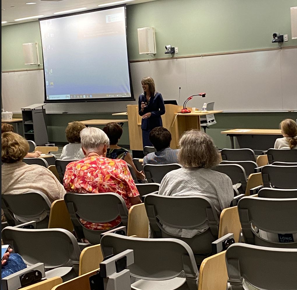 LBCityAuditor's tweet photo. City Auditor Doud enjoyed sharing the #positive impact of our work and listening to residents' concerns at 
@LBCityCollege's amazing World Affairs &amp; Current Events Senior Studies class yesterday. https://t.co/zgyBqP7Ne5