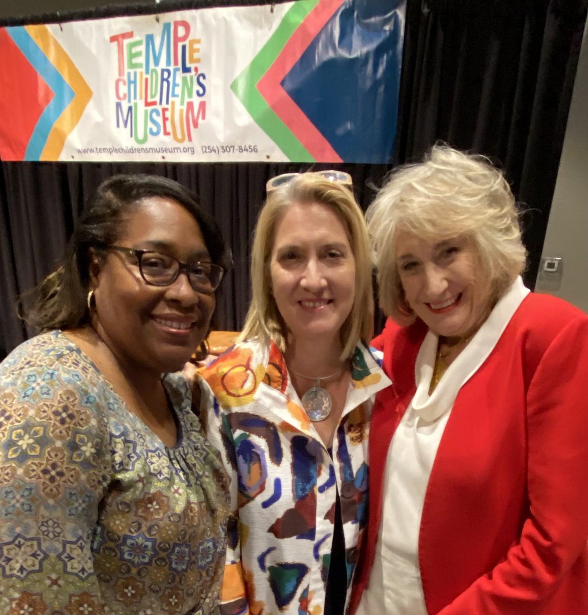 If you have not heard this lady speak - go buy her book today! Scared Fearless! First female secret service agent! “Even if it scares you, Do It Scared!

The amazing Kathryn Clark Childress was a fantastic speaker and the Temple Children’s Museum put on a great event!