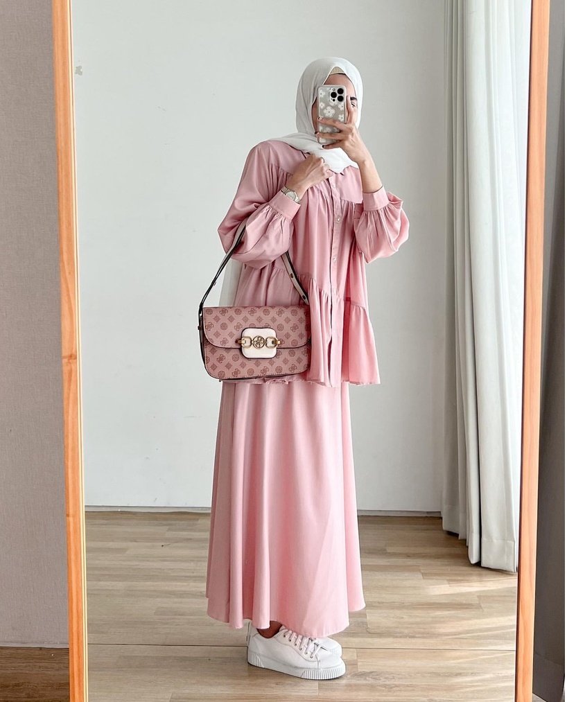 shopwithliaa's tweet photo. the set type that I always want inside my closet 🥺 @ShopeeMY https://t.co/w1LO3Gbz2E