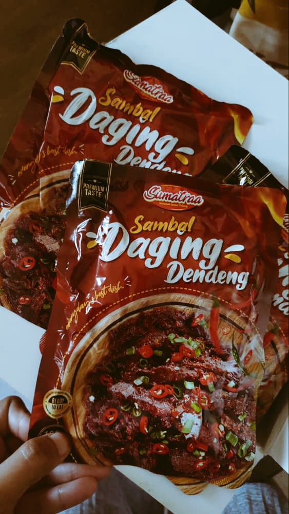 munawarmasdar21's tweet image. ✅ The meat is big and soft
 ✅ Tastes like mom's cooking & spicy spicy spoiled
 ✅ Travel friendly & last up to a year
 ✅ Ready-to-eat & Muslim product
 ✅ Store at room temperature & do not need to store in the refrigerator
 #sambaldagingdendeng #sumatraa